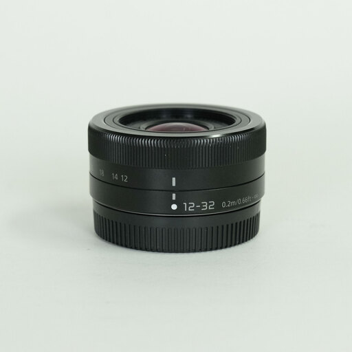 Panasonic LUMIX G VARIO 12-32mm / F3.5-5.6 ASPH. / MEGA O.I.S.
