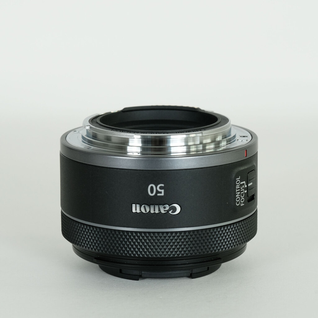 Canon RF50mm F1.8 STM