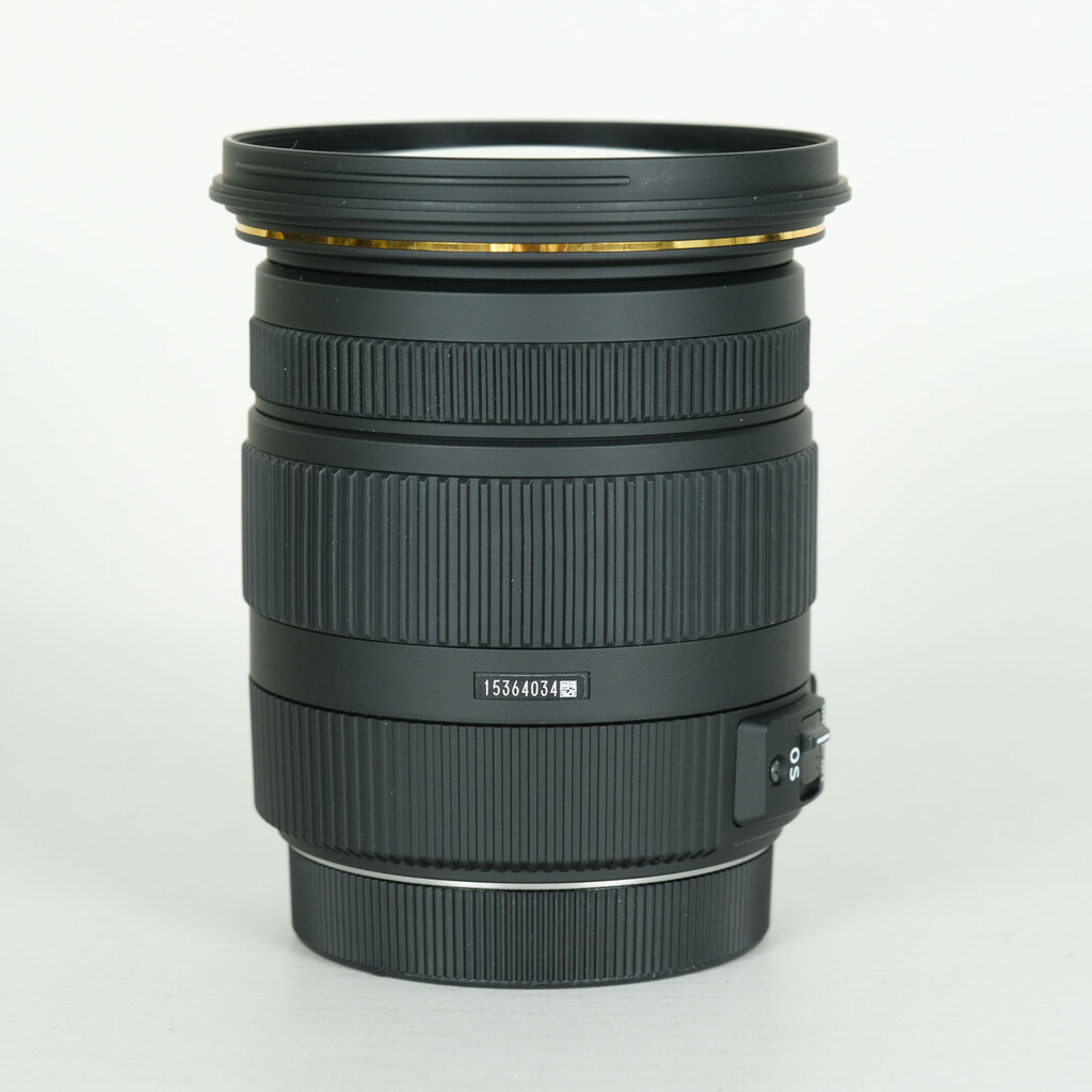 SIGMA 17-50mm F2.8 EX DC OS HSM (�L���m��EF�p)