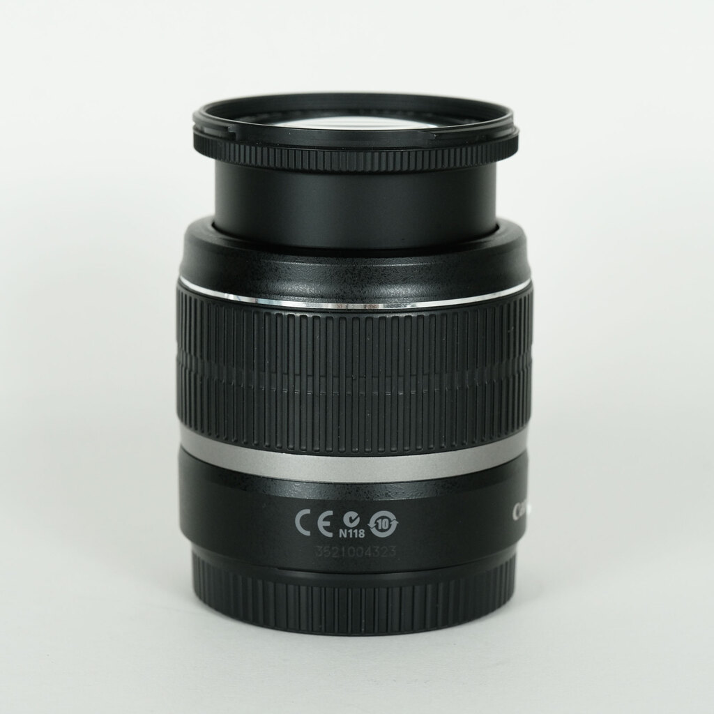 Canon EF-S18-55mm F3.5-5.6 IS