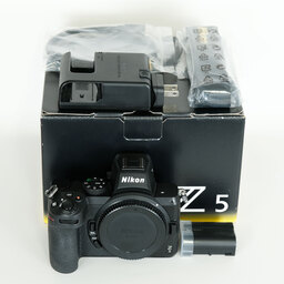 Nikon Z5