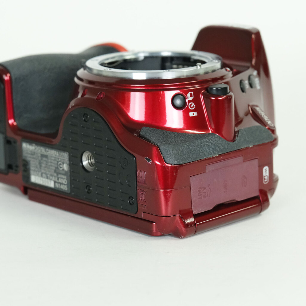 Nikon D5500 ボディ レッド