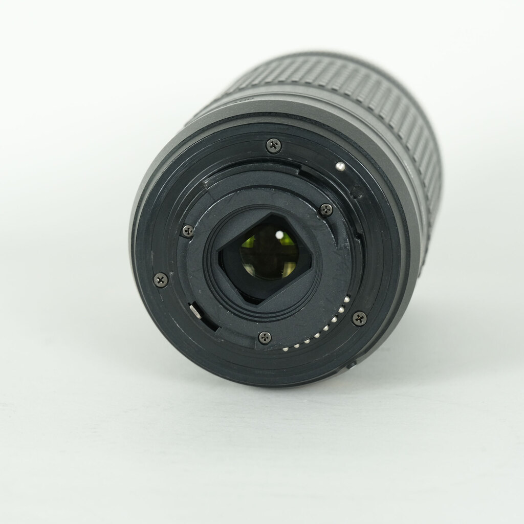 Nikon AF-P DX NIKKOR 70-300mm f/4.5-6.3G ED VR