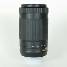Nikon AF-P DX NIKKOR 70-300mm f/4.5-6.3G ED VR Nikon AF-P DX NIKKOR 70-300mm f/4.5-6.3G ED VR