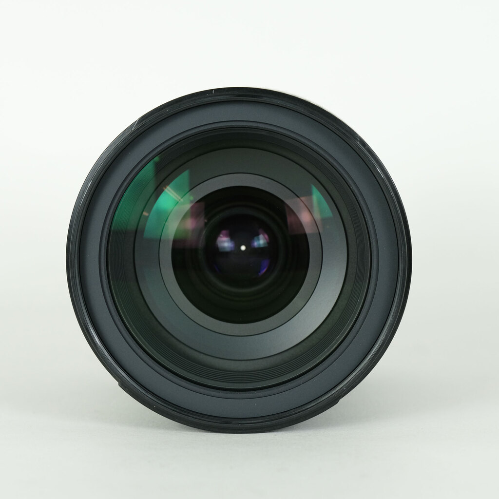 Nikon AF-S NIKKOR 28-300mm f/3.5-5.6G ED VR