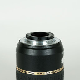 TAMRON SP 60mm F2 DiII MACRO 1:1/Model G005N(ニコン用) TAMRON SP 60mm F2 DiII MACRO 1:1/Model G005N(ニコン用)
