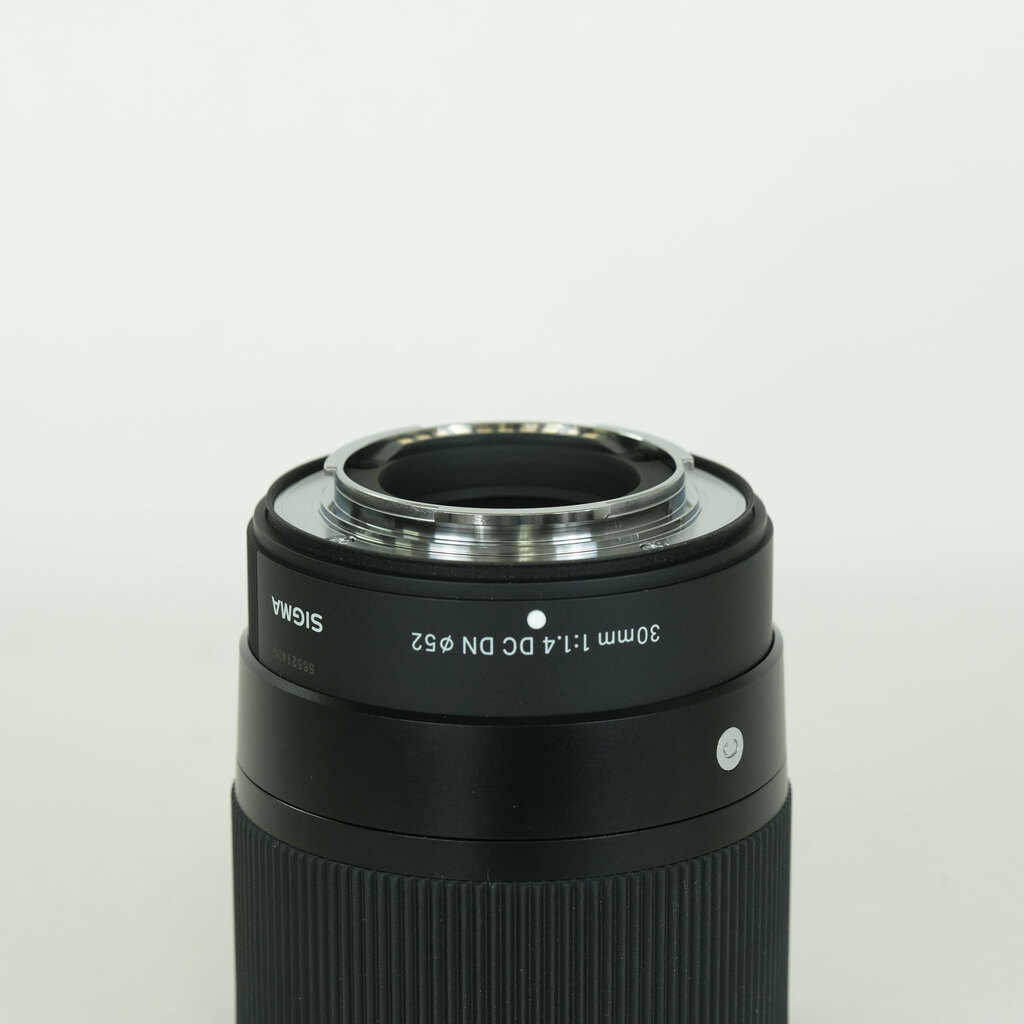 SIGMA 30mm F1.4 DC DN｜Contemporary [フジフイルムX用]