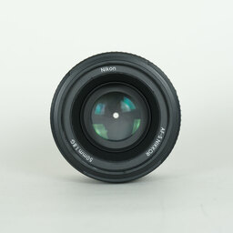 Nikon AF-S NIKKOR 50mm f/1.8G Nikon AF-S NIKKOR 50mm f/1.8G