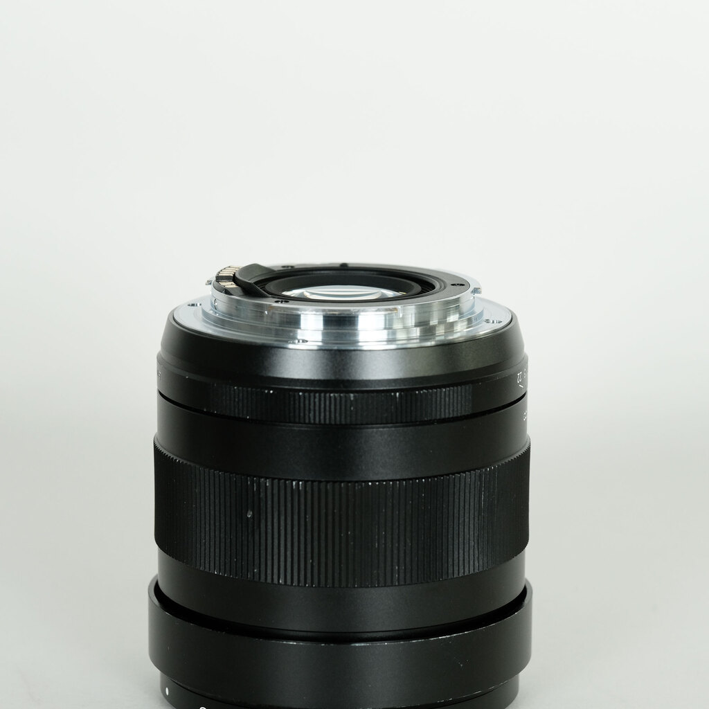 Carl Zeiss Distagon T* 35mm F2 ZE [キヤノンEF用]