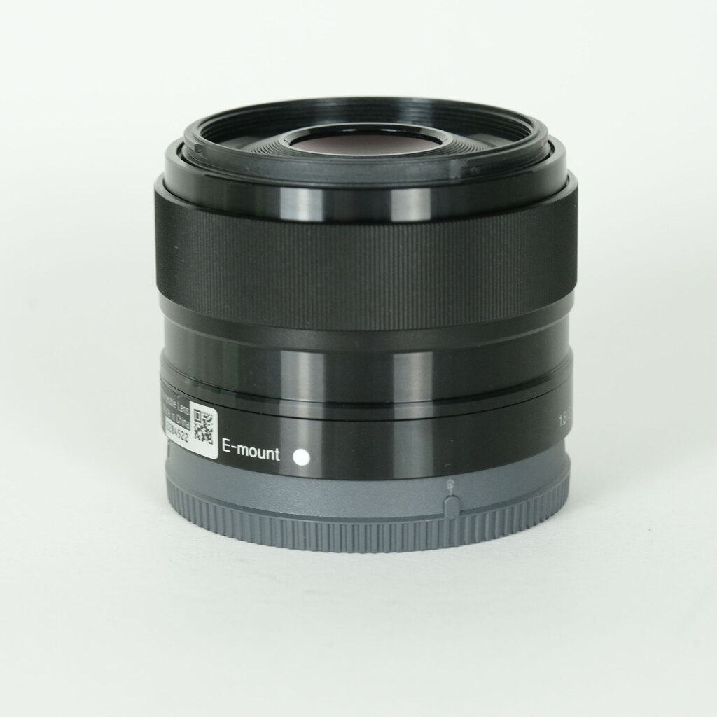 SONY E 35mm F1.8 OSS SEL35F18 SONY E 35mm F1.8 OSS SEL35F18