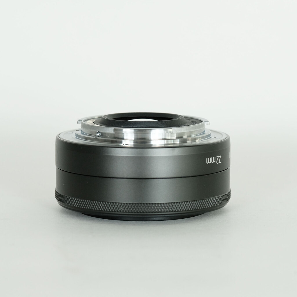 Canon EF-M22mm F2 STM Canon EF-M22mm F2 STM