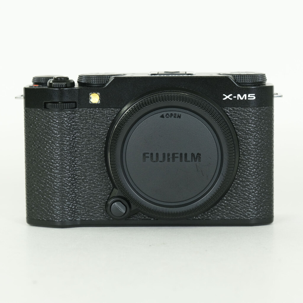 FUJIFILM X-M5 ボディ [ブラック] 中古価格比較 - 価格.com