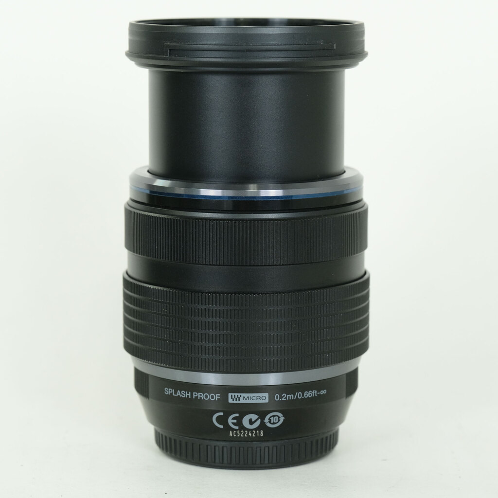 OLYMPUS M.ZUIKO DIGITAL ED 12-40mm F2.8 PRO OLYMPUS M.ZUIKO DIGITAL ED 12-40mm F2.8 PRO