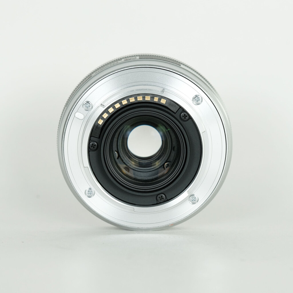 FUJIFILM XF27mm F2.8 シルバー