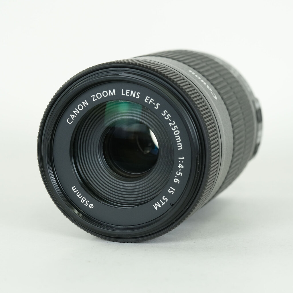 Canon EF-S55-250mm F4-5.6 IS STM