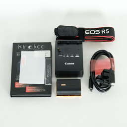 Canon EOS R5