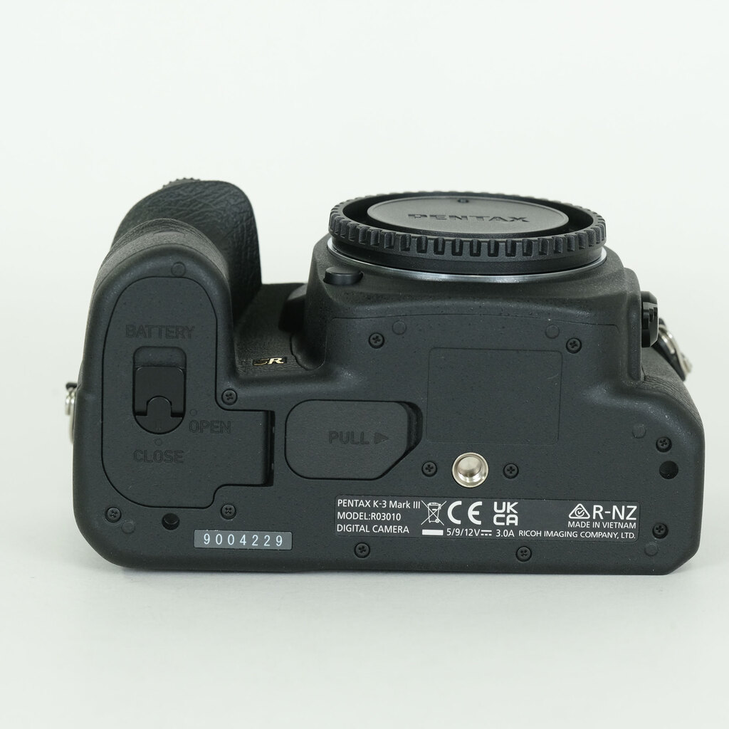 PENTAX K-3 Mark III PENTAX K-3 Mark III