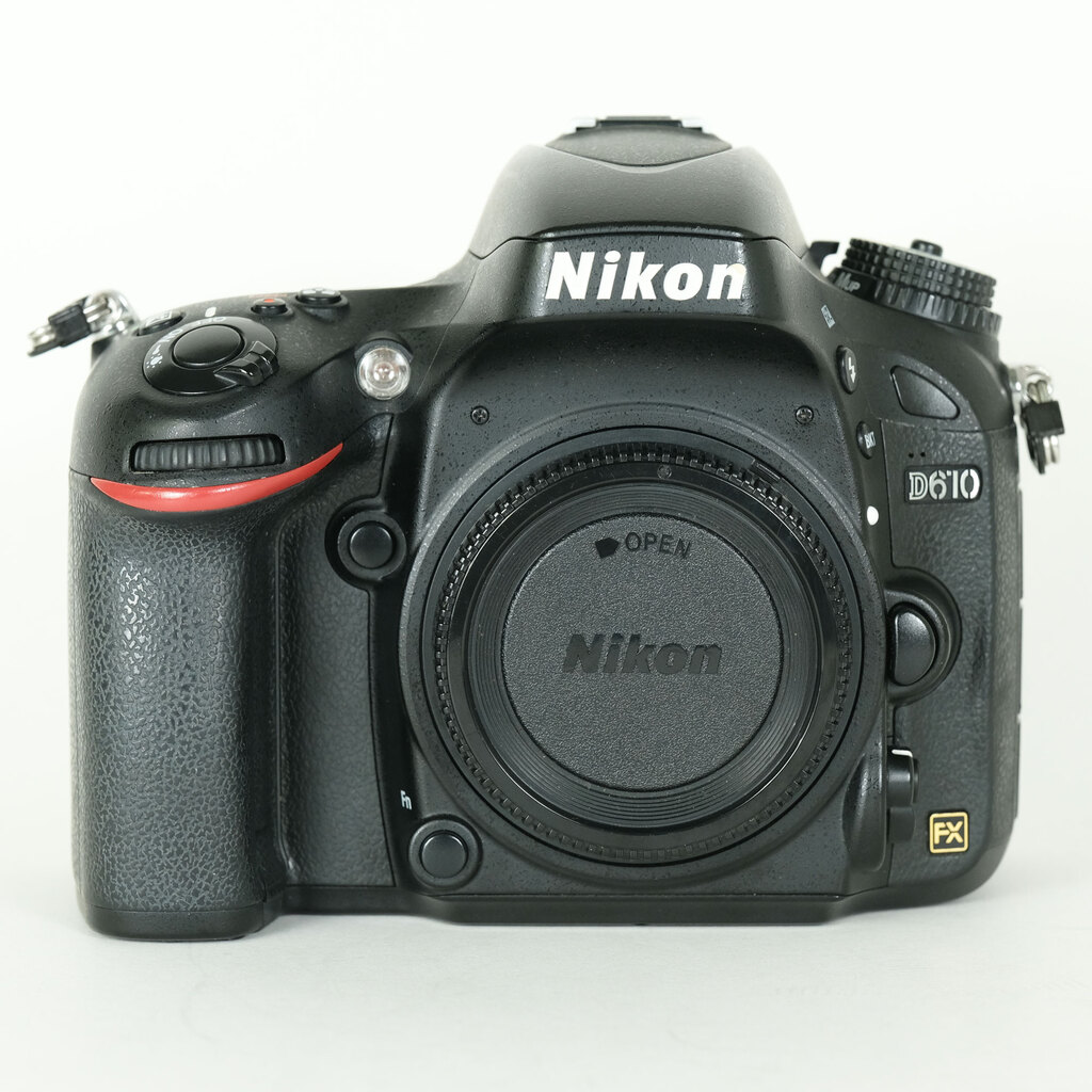 Nikon D610