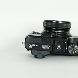 FUJIFILM X10 ブラック