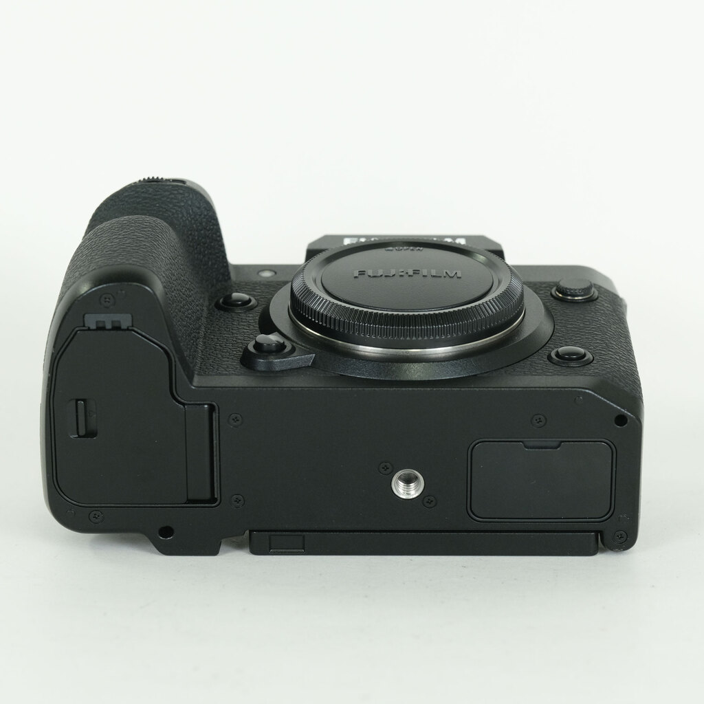 FUJIFILM X-H2 FUJIFILM X-H2