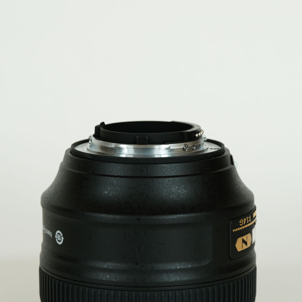 Nikon AF-S NIKKOR 58mm f/1.4Gの出品 | ONE SCENE（ワンシーン）