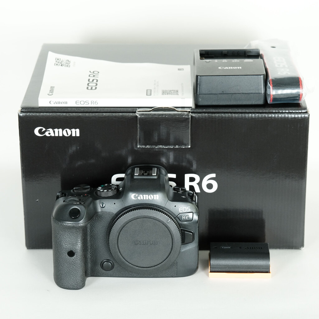 Canon EOS R6