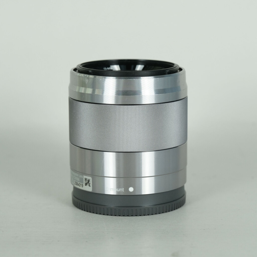 SONY E 50mm F1.8 OSS SEL50F18の出品 | ONE SCENE（ワンシーン）
