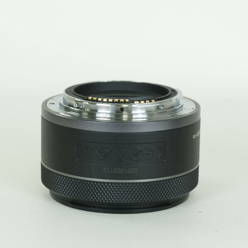 Canon RF50mm F1.8 STM Canon RF50mm F1.8 STM