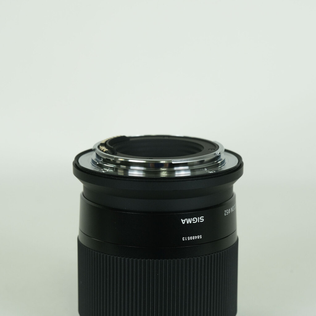 SIGMA 30mm F1.4 DC DN｜Contemporary [キヤノンRF用]