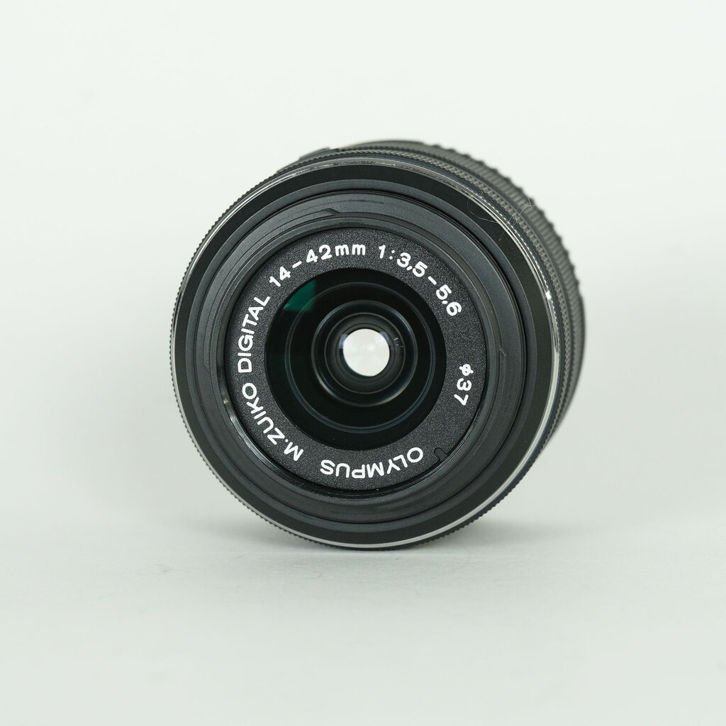 OLYMPUS M.ZUIKO DIGITAL 14-42mm F3.5-5.6IIR ブラック