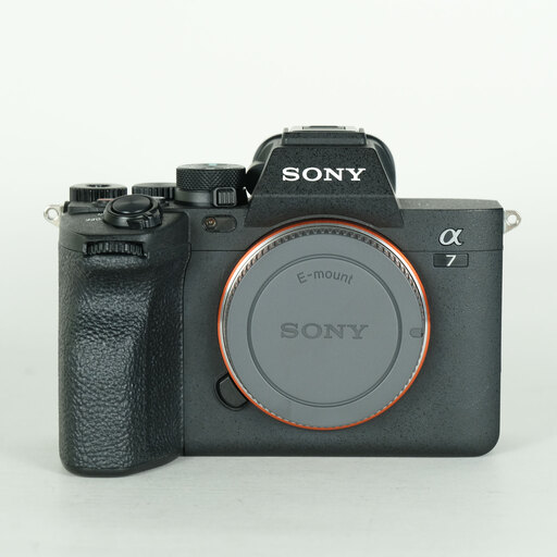 SONY α7 IV（ILCE-7M4）を徹底解説。愛用者のレビュー・作例付き | ONE