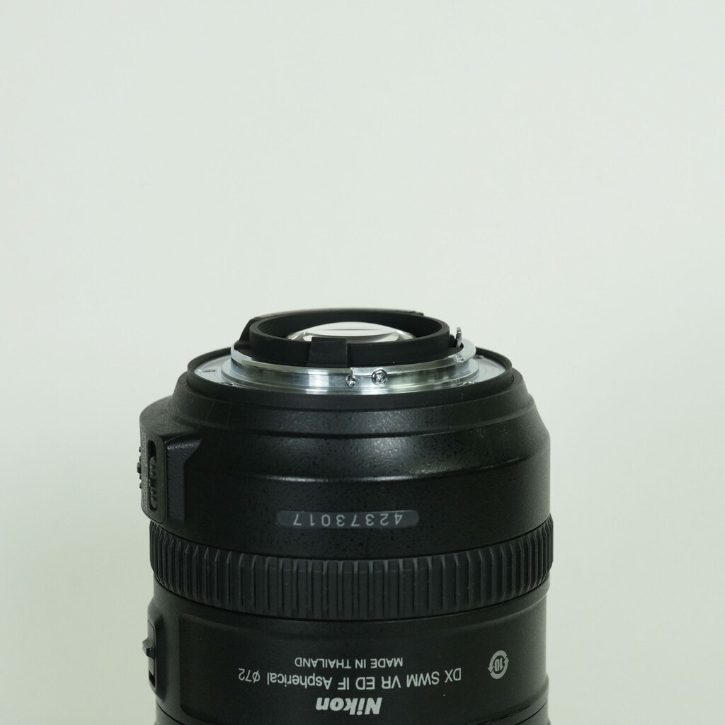 Nikon AF-S DX NIKKOR 18-200mm F3.5-5.6G ED VR II
