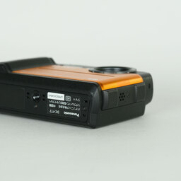 Panasonic LUMIX DC-FT7 オレンジ
