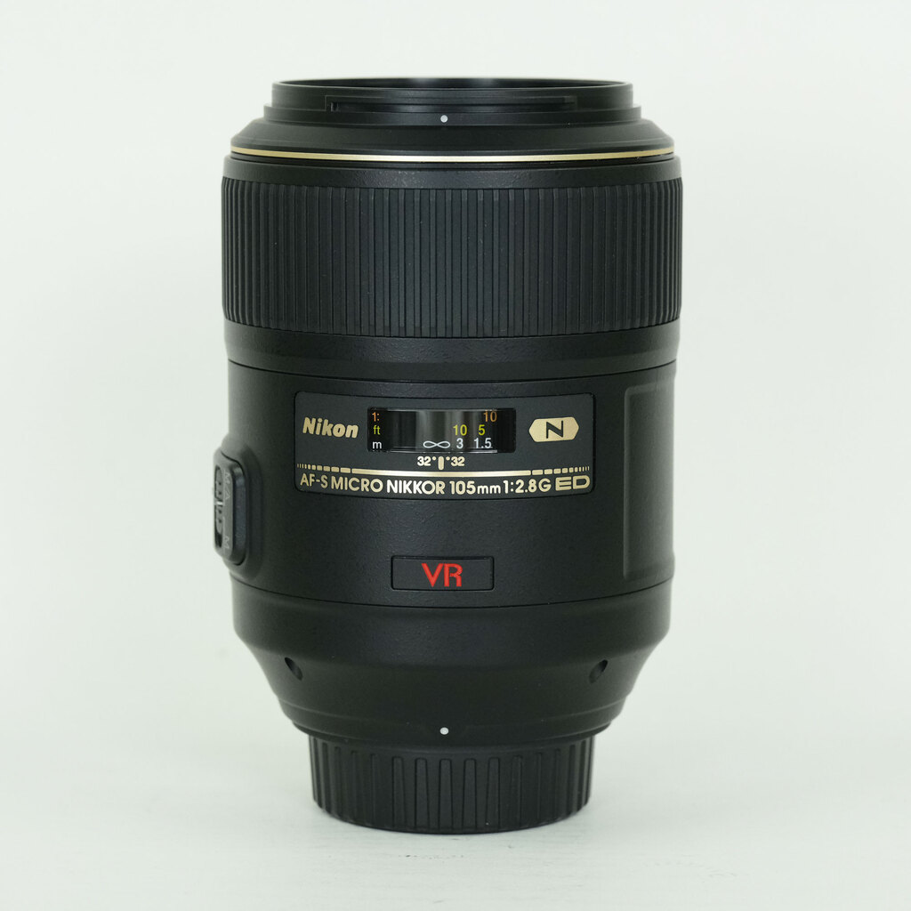 Nikon AF-S VR Micro-Nikkor 105mm f/2.8G IF-ED
