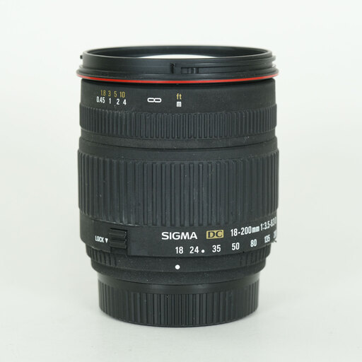 SIGMA 18-200mm F3.5-6.3 DC [ニコンF用]