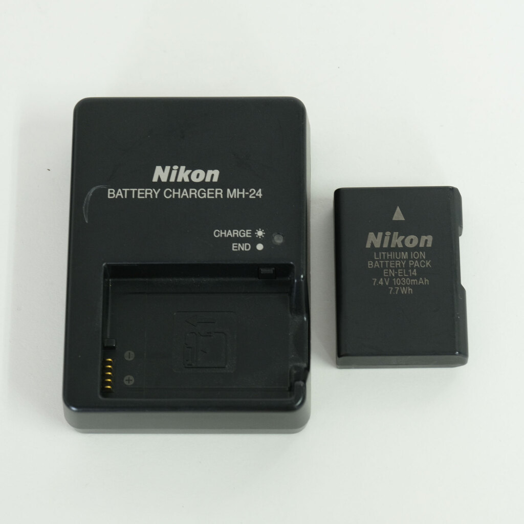 Nikon D5100 ボディ
