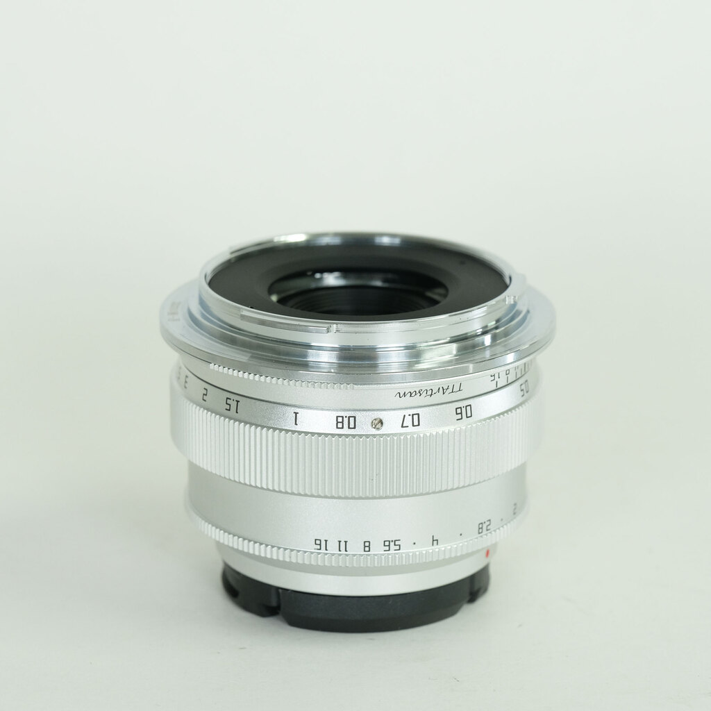 銘匠光学 TTArtisan 50mm F2 (キヤノンRF用) シルバー