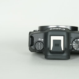 Canon EOS R8 Canon EOS R8