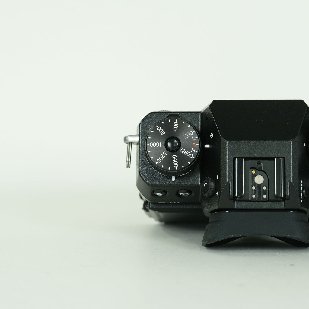 FUJIFILM X-H1 FUJIFILM X-H1