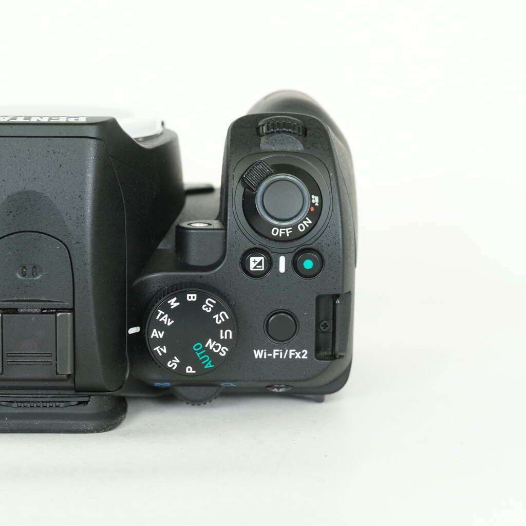 PENTAX KF