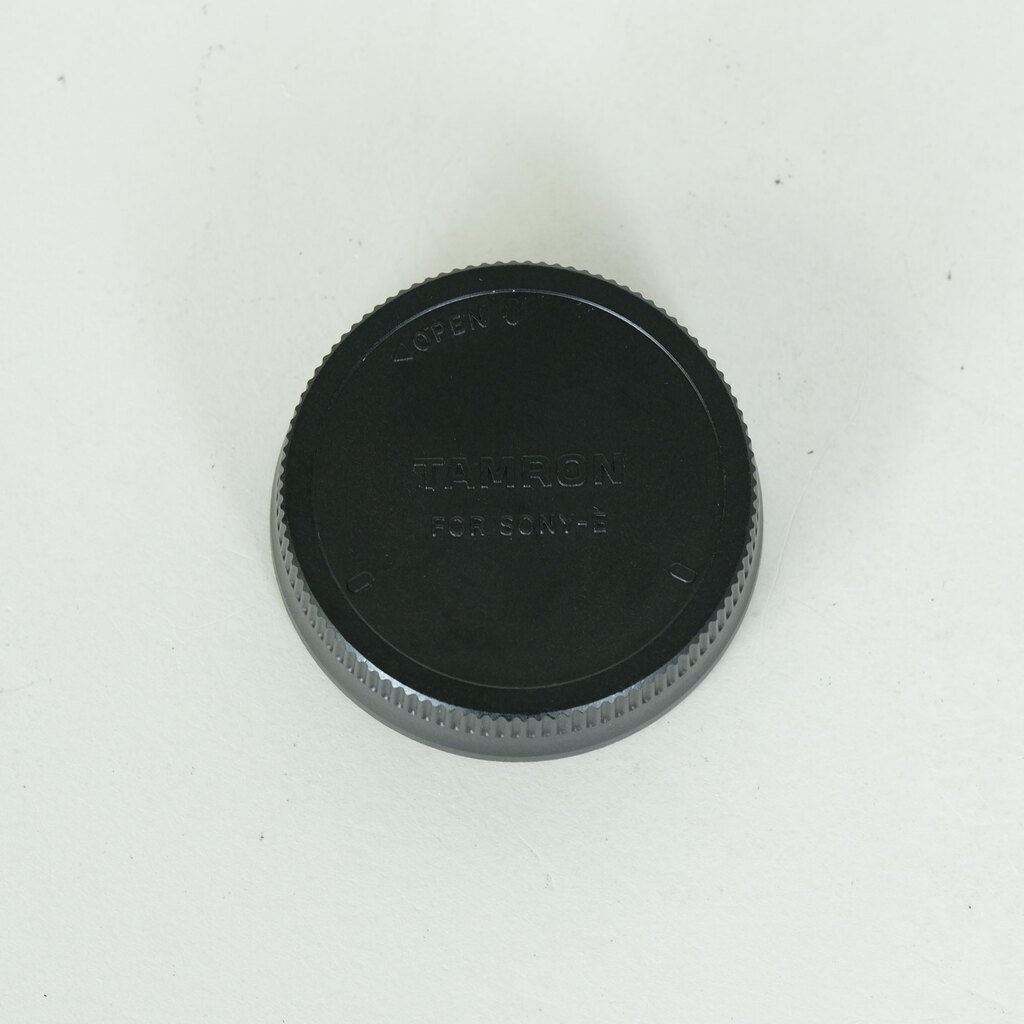 TAMRON 70-180mm F/2.8 Di III VXD (Model A056) [ ソニーE用 ]