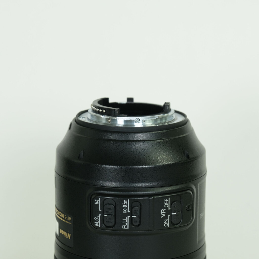 Nikon AF-S VR Micro-Nikkor 105mm f/2.8G IF-ED