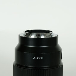 SONY FE 85mm F1.8 SEL85F18