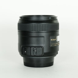 Nikon AF-S DX Micro NIKKOR 40mm f/2.8G