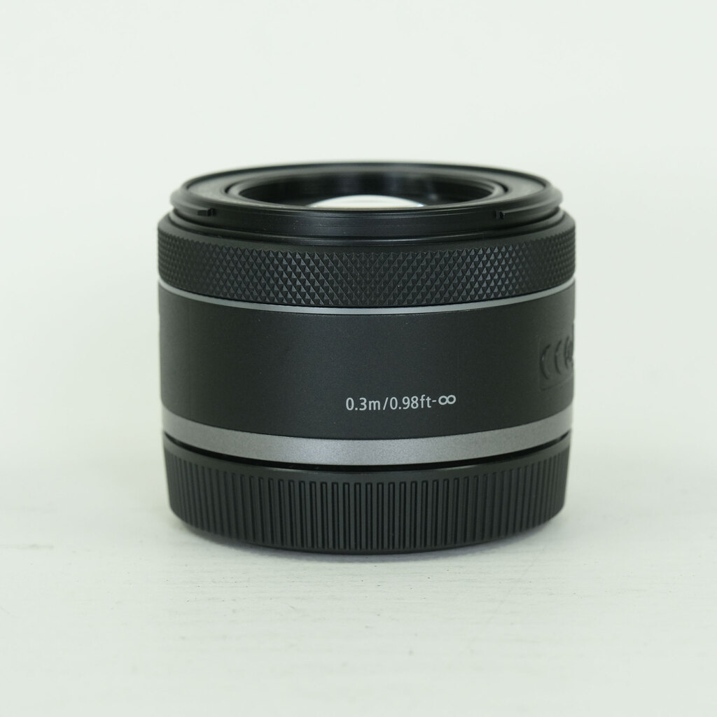 Canon RF50mm F1.8 STM