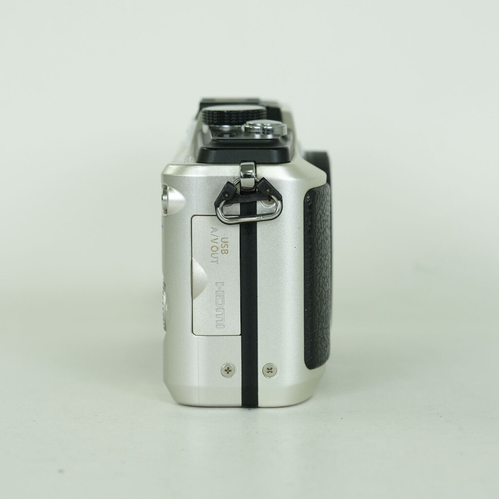 OLYMPUS PEN Lite E-PL2 ボディ シャンパンゴールド