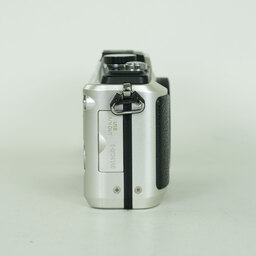 OLYMPUS PEN Lite E-PL2 ボディ シャンパンゴールド