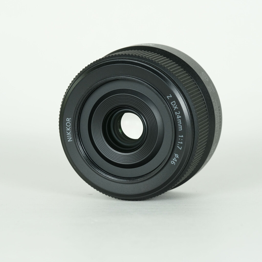 Nikon NIKKOR Z DX 24mm f/1.7