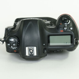 Nikon D5