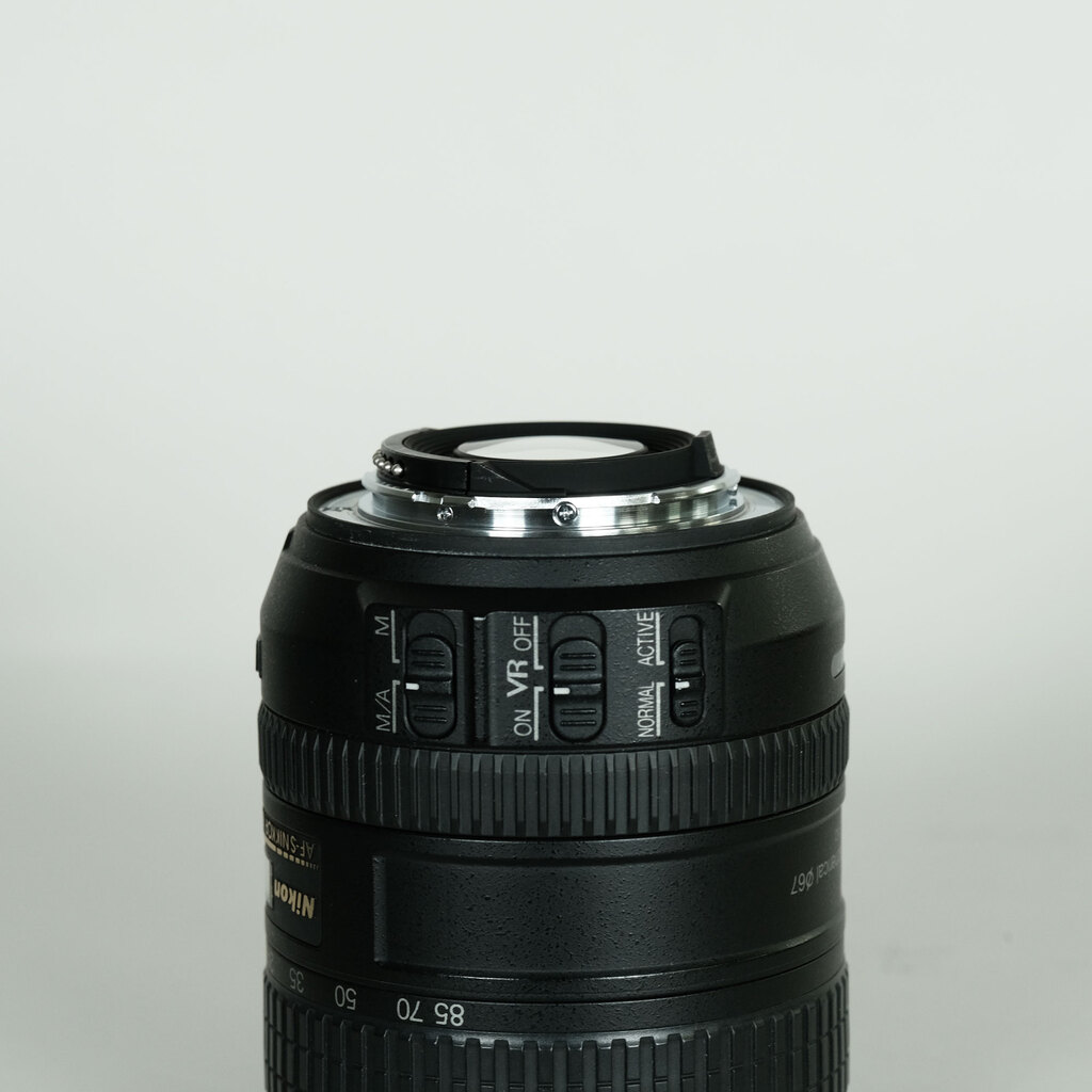 Nikon AF-S DX NIKKOR 16-85mm F3.5-5.6G ED VR